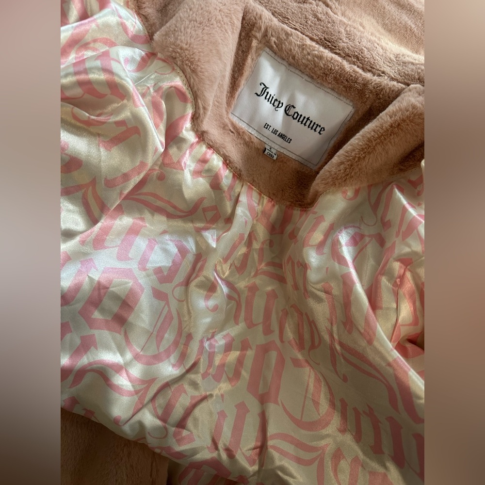 Juicy Couture Blush Teddy Jacket - Picture 9 of 11